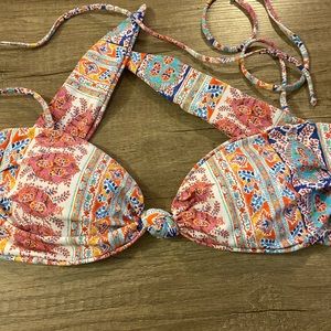 Skatie swim bikini top size medium color Venice